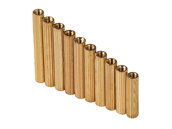 圓形雙通銅螺柱